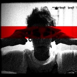 freeforall_Guto's profile picture. #DEUS.  Muitos sabem quem eu sou, mas poucos me conhecem (8) #RHCP #SOAD. 
Mas esqueço do mundo quando ando de skate (8)...
#SkateboardForever.