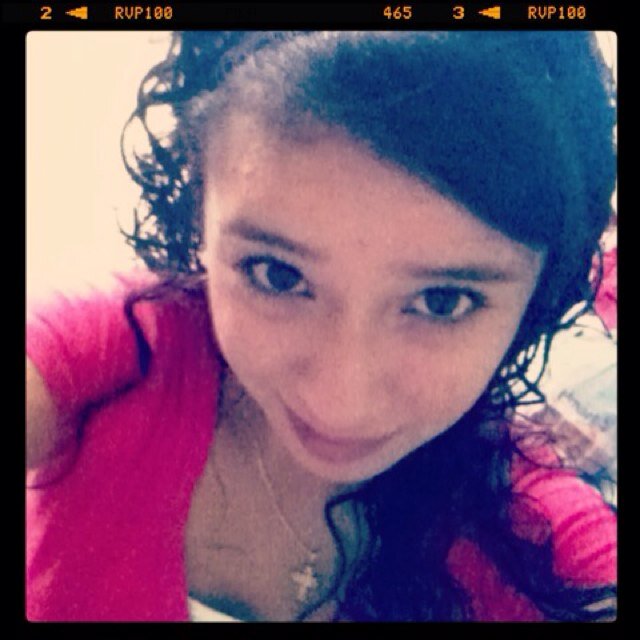 Follow me and i will follow back !!!!!! #funny#food#fashion#mature#fucklove #smile:)
