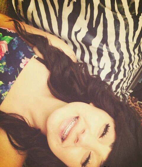 Follow Me And I'll Follow Back #HernandezKeepYourWeed @LovelyMarnie :* !