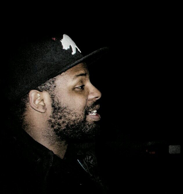 Artist.  Writer. Owner. This is Jason Hytek Daley's professional Twitter.