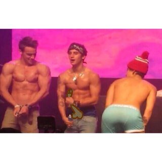 I am (@Brooks_Twins1) jais hulk aka as his green dick