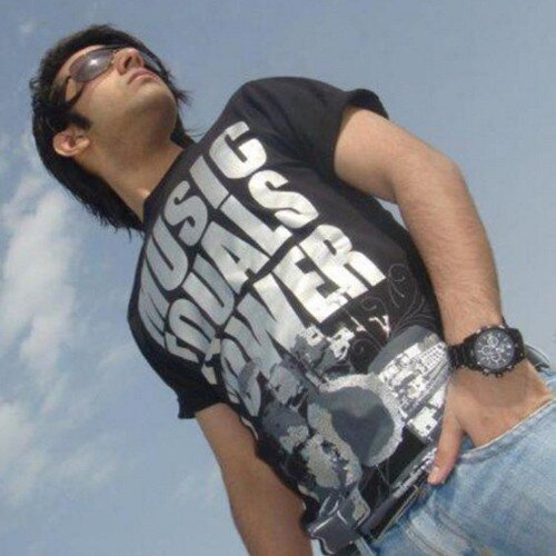 Software Developer/Security Researcher/EDM Music Producer !