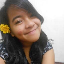 I eat to live and also I Live to eat :))))) Mehehehe :)