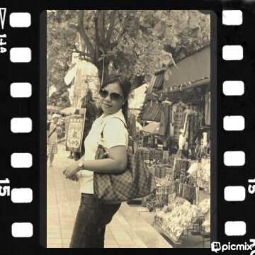 I'm a traveller girl, I love travelling, music, n reading