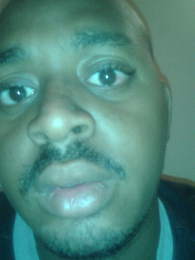 Black male love pizza two kids hard working