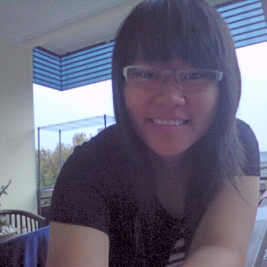 I think I love someone who is close to me. this my blog http://t.co/QWqc9yB0tS :))