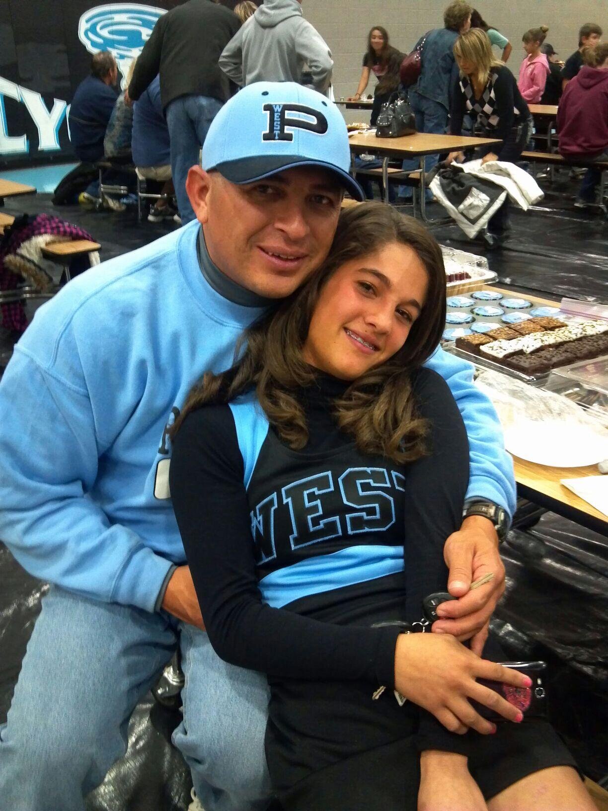 mickeyruiz10's profile picture. 