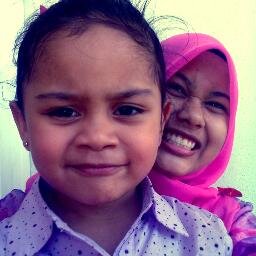 Fathiahpotpet's profile picture. Cause everynight i'm talking to the moon
H E A R T B R O K E N