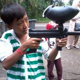 tetap maju wlau badai menghantam