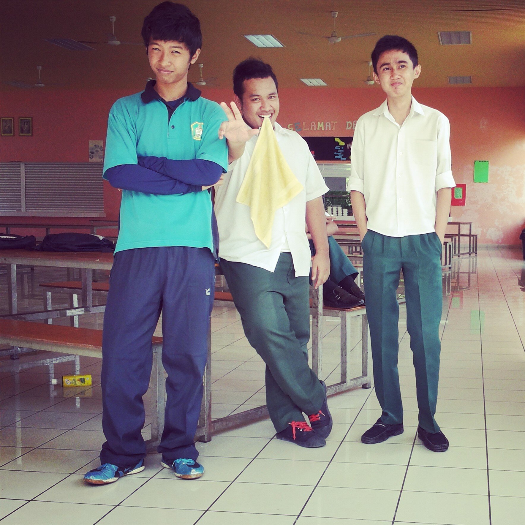 enth enda tau ahah tnya sja bhh