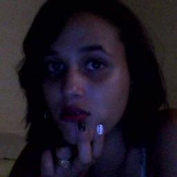 Sou desastrada, chata, sou navy..
