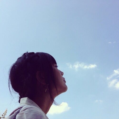 PiNK PAPILLON歌い手 兼 カメラ娘。被写体。 AE-1/ ﾎﾟﾗﾛｲﾄﾞ/ UVERworld / aiko /  蝶々 / 空 / ミニクーパー /食/　