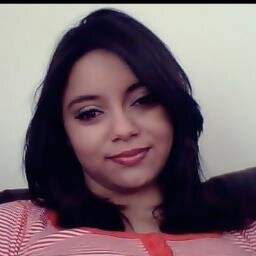 LeticiaO92's profile picture. Casada com o grande amor da minha vida Jonatas eee Amo á Deus acima de tudoooo!♥