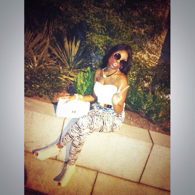 Messy female's talk noise stupid ho's chase boys ignorant tricks follow dick & BOSS bishes get RICH..