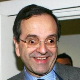 bio ε? Διαβάστε εδώ: http://t.co/bYJdo5QMuJ   

Αν δν κάνεις φολομπάκ θ στείλω το χαράτσι σ στο ΣΔΟΕ αντί τ ΔΕΗ! Κάνω φολομπάκ κ τα πίνω και όλα!