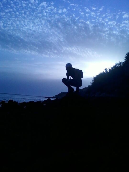 je m'appelle Réda Laghrissi , je viens d'une petite ville qu'on l'appelle SafiCity je l'aime trop ,on a beau plage , j'aime sufing j'aime aussi faire du skate..