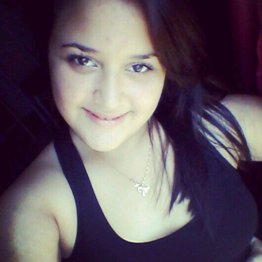 Raissa..alta, gordinha, entretanto bela :)