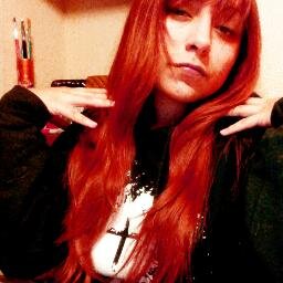 •Iustradora 
•Tatuadora 
•Dibujista
•Orfebre
•Pintora
♏, Pagan ~ Loyal ~ Anime Manga & J-Rock-Visual Kei Lover ♡