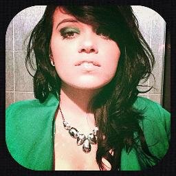 ria da minha vida antes que eu ria da sua.
