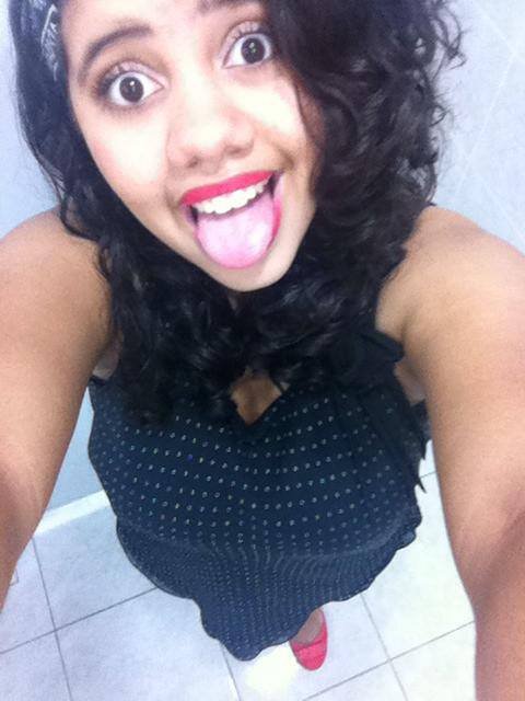 com_alicinha's profile picture. AMO DEUS