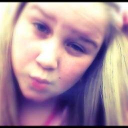 Me&Girls3;]=AmazingJellyBeans, In I Just Amazing so.. Follow Me ;];] Come On. Btw Im Boys Crazy.. Kay. And #Harry#Niall' l♥ve them♥♥♥ ILoveFluff3