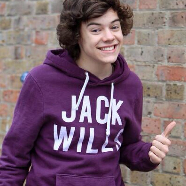 Te regalo un follow, pero tienes que seguir a la cuenta @heyvickyliang