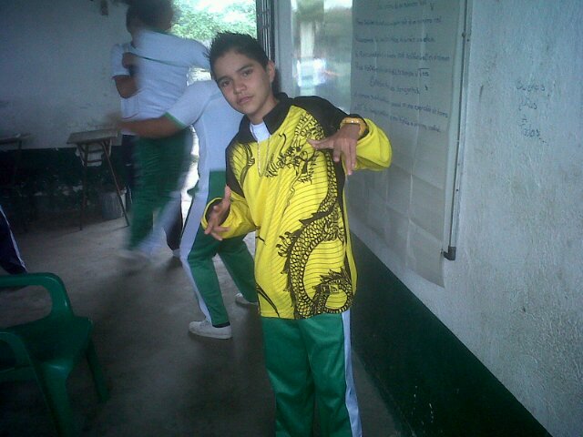 Soy amigo del q kiere poss asi de simple