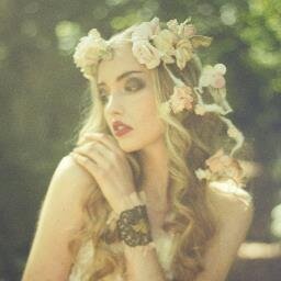 Photographer

Flickr:http://t.co/ximNVCSuYR

Facebook:http://t.co/gx2AkWsOuU