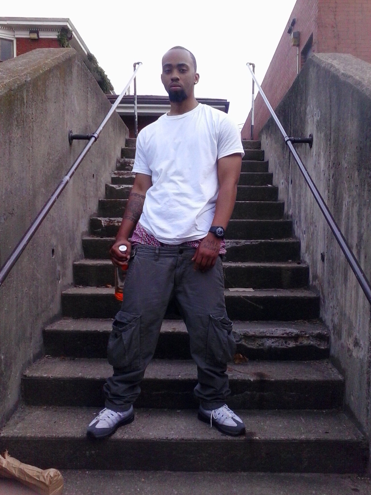 1200BUDDYG's profile picture. #I'LLSLAYHERANDPLAYHER #TEAM MEATBARKERS #I'LL PACK YA BITCH WIT DAT MEAT #TEAM SLAY CITY ENT...