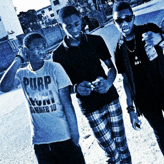 Jst knw am nt who u tink I am