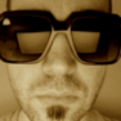 I'm a designer, front-end developer, wannabe programmer, bloger, bookworm, sci fi fan, ...
