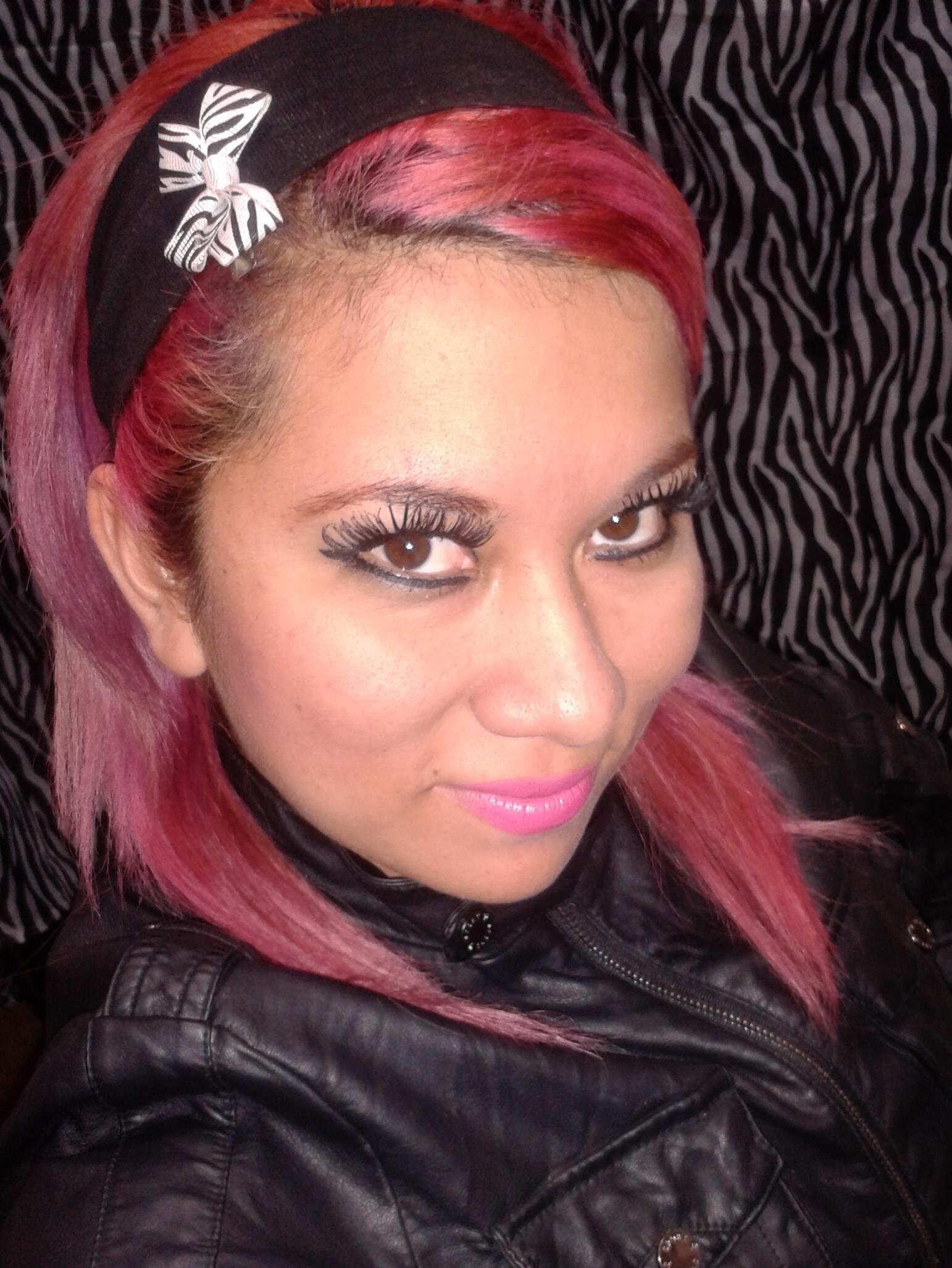 simplemente  yo unik en mi estilo ;)