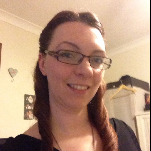 Vintage loving, mental health pharmacist who generally enjoys finding out answers to things...or inevitably finding more questions :)