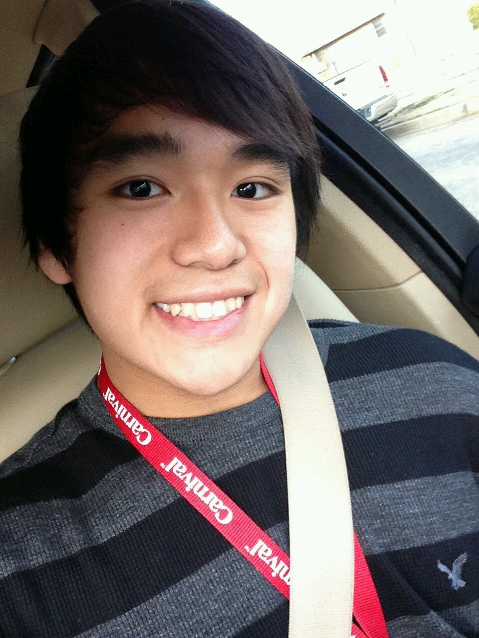 Follow me! 
Instagram and kik: aznxninjaxbeast