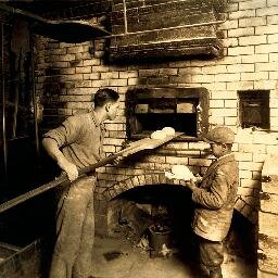 An Italian Bakery based in the city of Niagara Falls that specializes in quality, wholesome breads and baked goods baked in the old world, rustic format.