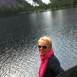 Author who writes Dangerous & Sizzlin' Hot Romance, enjoys skydiving, national parks and a fine glass of wine.