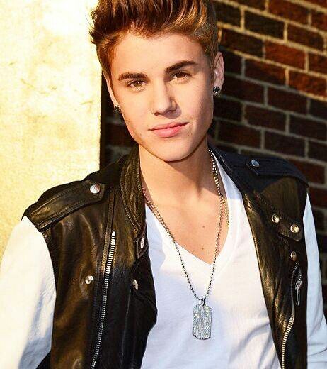 I Love justin bieber... no one knows how much I love justin bieber