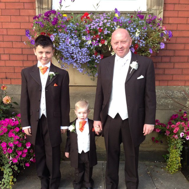 RifleRange'A & B Manager With @MadPadMc, stretford end season ticket holder of the CHAMPIONS MUFC.
Love life, love my 2 beautiful Boys.