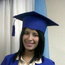 NUNCA Hagas Florecer Una Sonrisa Diciendo T AMO Para Después Hacer Rodar Una Lagrima Diciendo OLVIDAME Simplemente xq El AMOR Es Más Bonito Q Una Ilusión