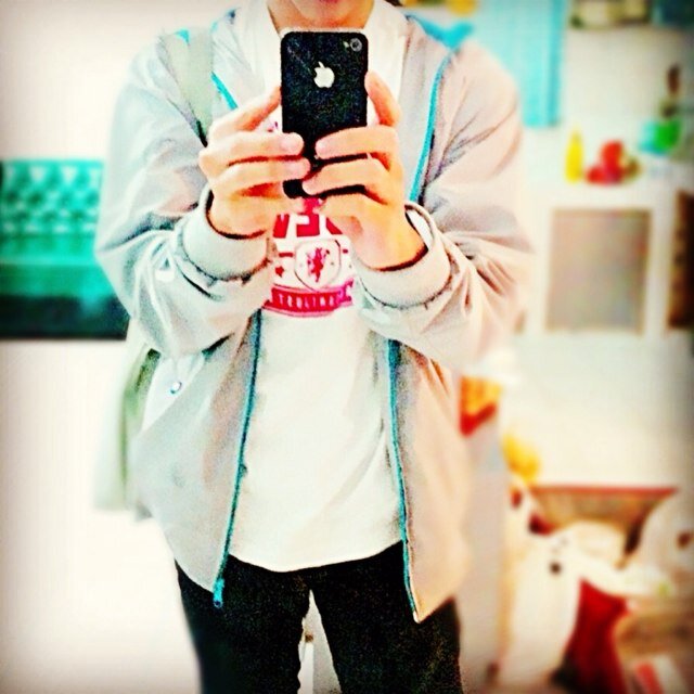 DNidupeas's profile picture. Be happy and dont worry 
Allah
Is with you