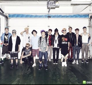 ‏‏لاتسون فولو باك هننا . رديه هنا @SHINEE_434   واسويلكم فولو باك هناك :* ♡♥♡