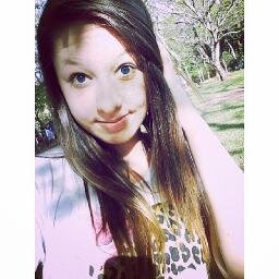 Vamos viver, vadiar, o que importa é nossa alegria ♪