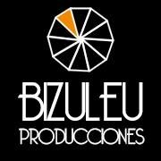 Productora encargada de Productos Audiovisuales y Fotografías - Diseño Gráfico y Programación Web - Social Media - Y más