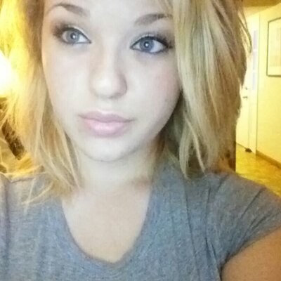 Profile Picture of Megan Schultz (@BabySchutz) on Twitter