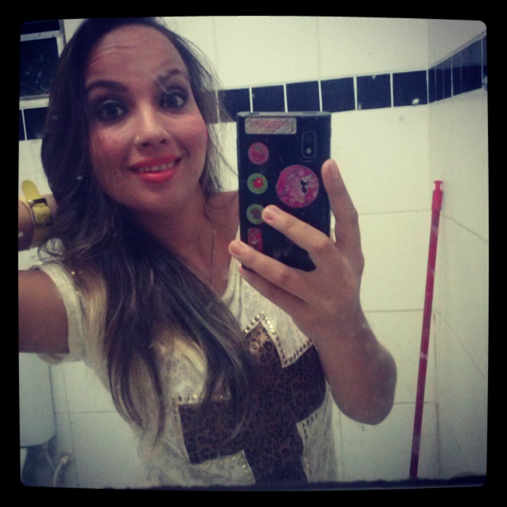 #Feliz ...#DeusNoComandoSempree