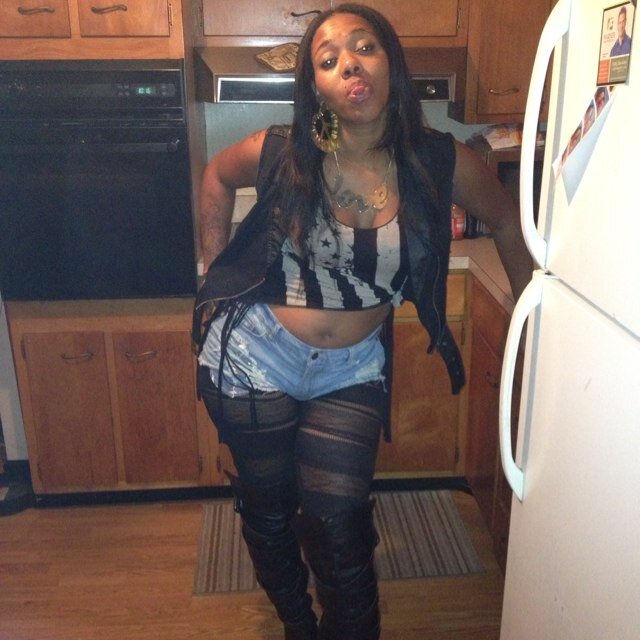 raT biTChEs rUn tHeiR mOuTH whILe iM sTuNtiN oN tHeiR aSS, baD biTCh sO oFFiciaL #tOp cLaSS