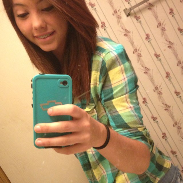 Heyy, my name is kassiee! Softball is my life.(: Im a country girl at heart.. #Southern Pridee!