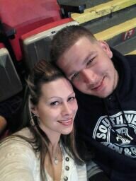 aulloa827's profile picture. 