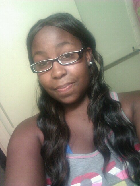 follow mee ill follow back!!
