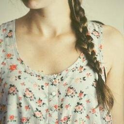 DON'T FOLLOW THIS ACCOUNT, GO FOLLOW @ehiharry BECAUSE I GAVE U A FREE FOLLOW :)